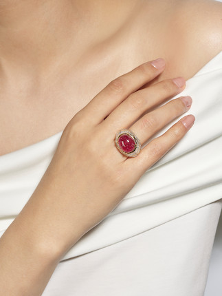 PINK SPINEL AND DIAMOND RING image 2