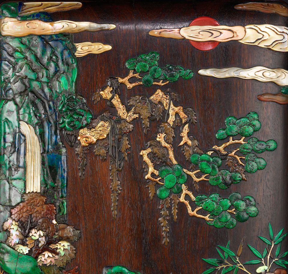 An exceptional finely-inlaid 'hundred deer' zitan box and cover Kangxi (3)