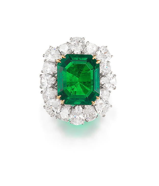 Bonhams : An Important Emerald and Diamond Ring, by Harry Winston,