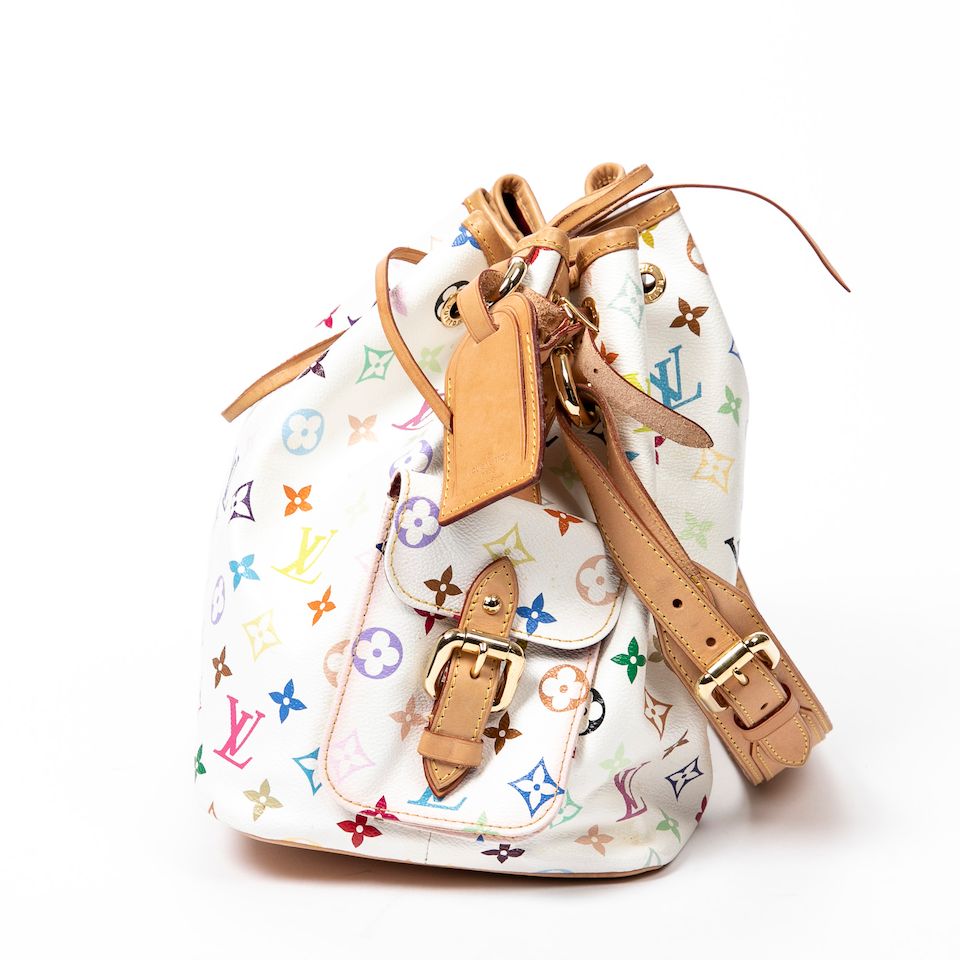 Louis Vuitton Customer Service Salary Grade