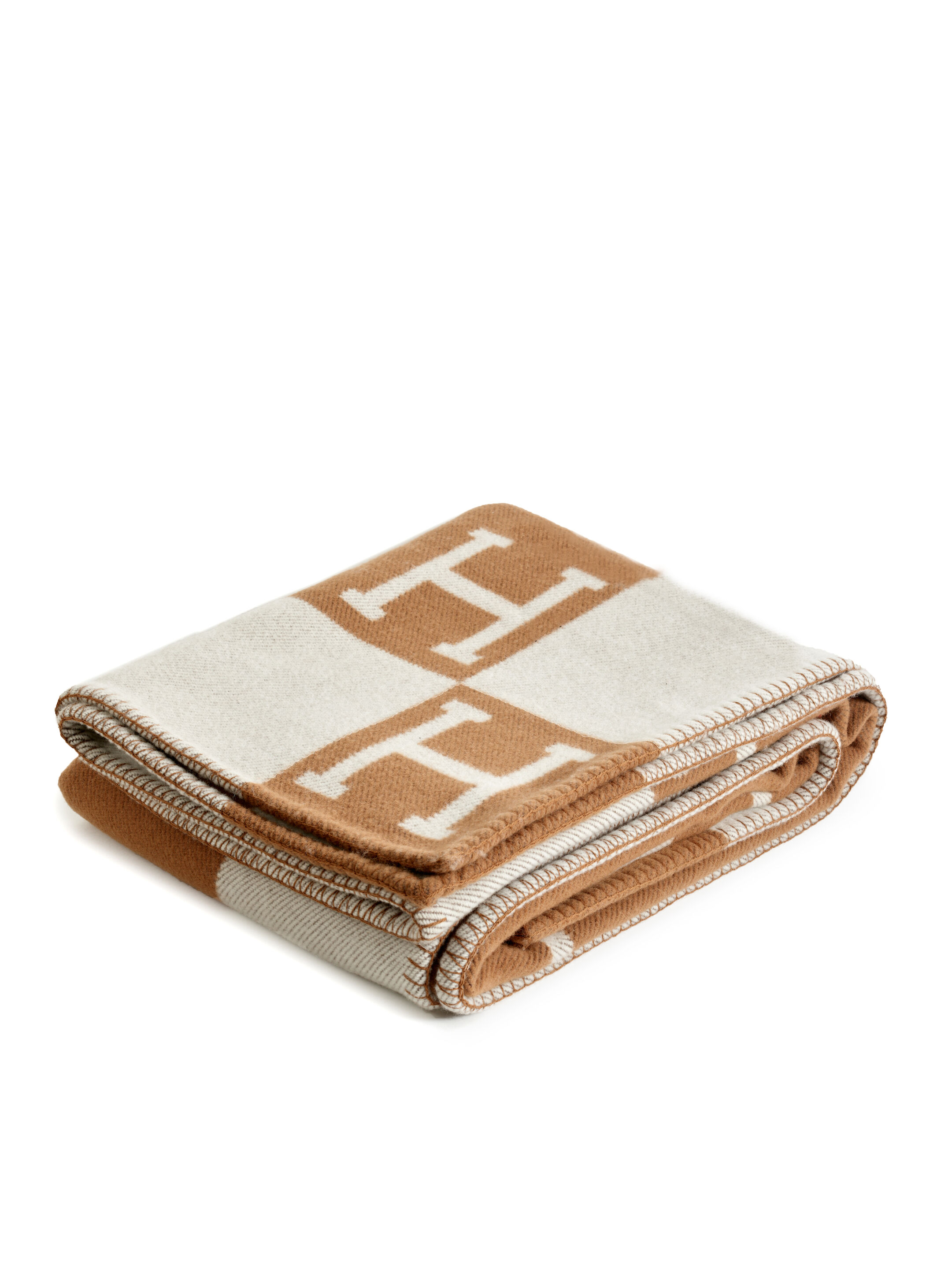 Bonhams HERMÈS BEIGE AVALON WOOL & CASHMERE BLANKET/THROW (includes