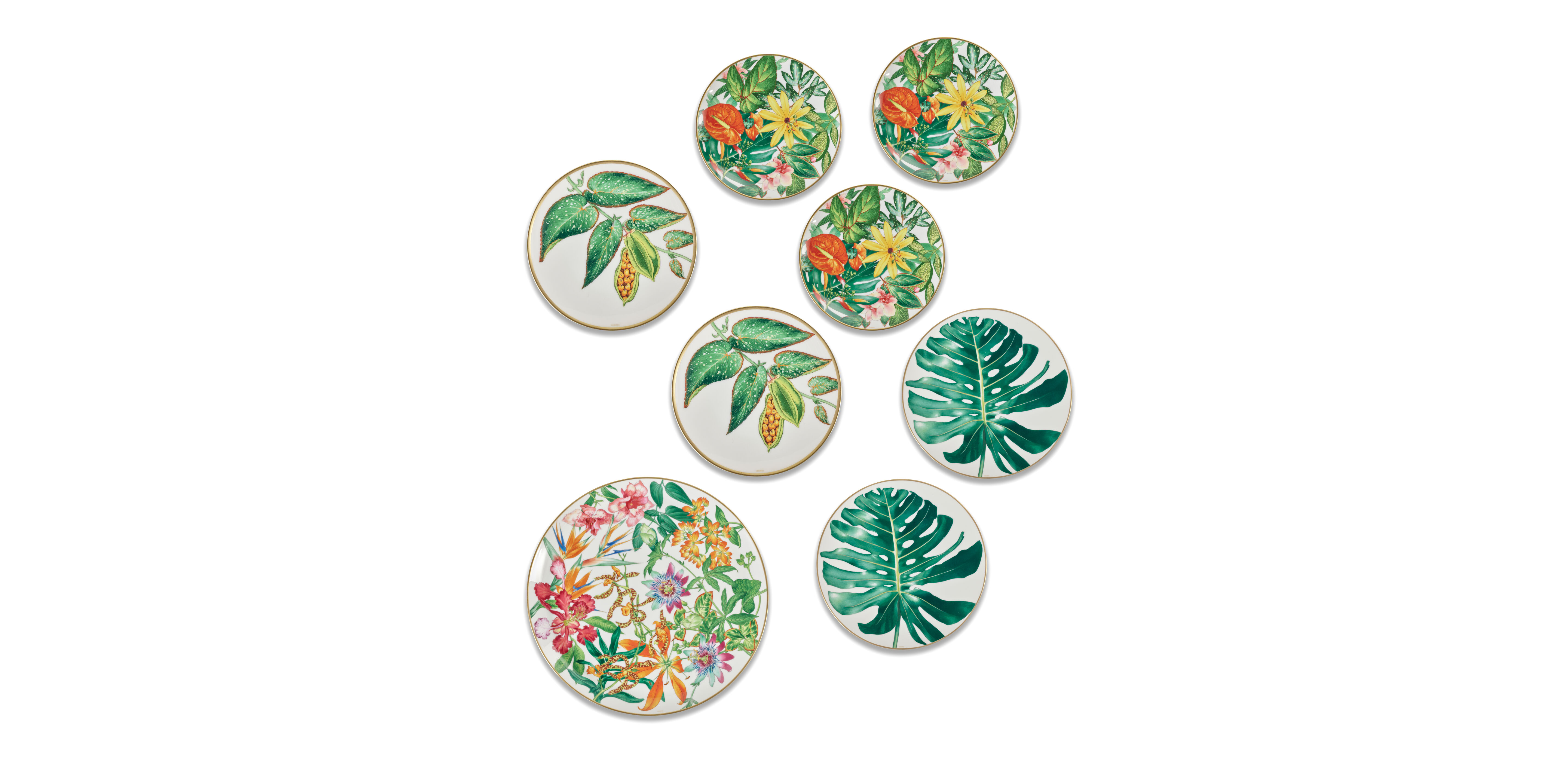 Bonhams HERMÈS 1. PASSIFOLIA DINNER PLATE N1 X2; 2 PASSIFOLIA DESSERT