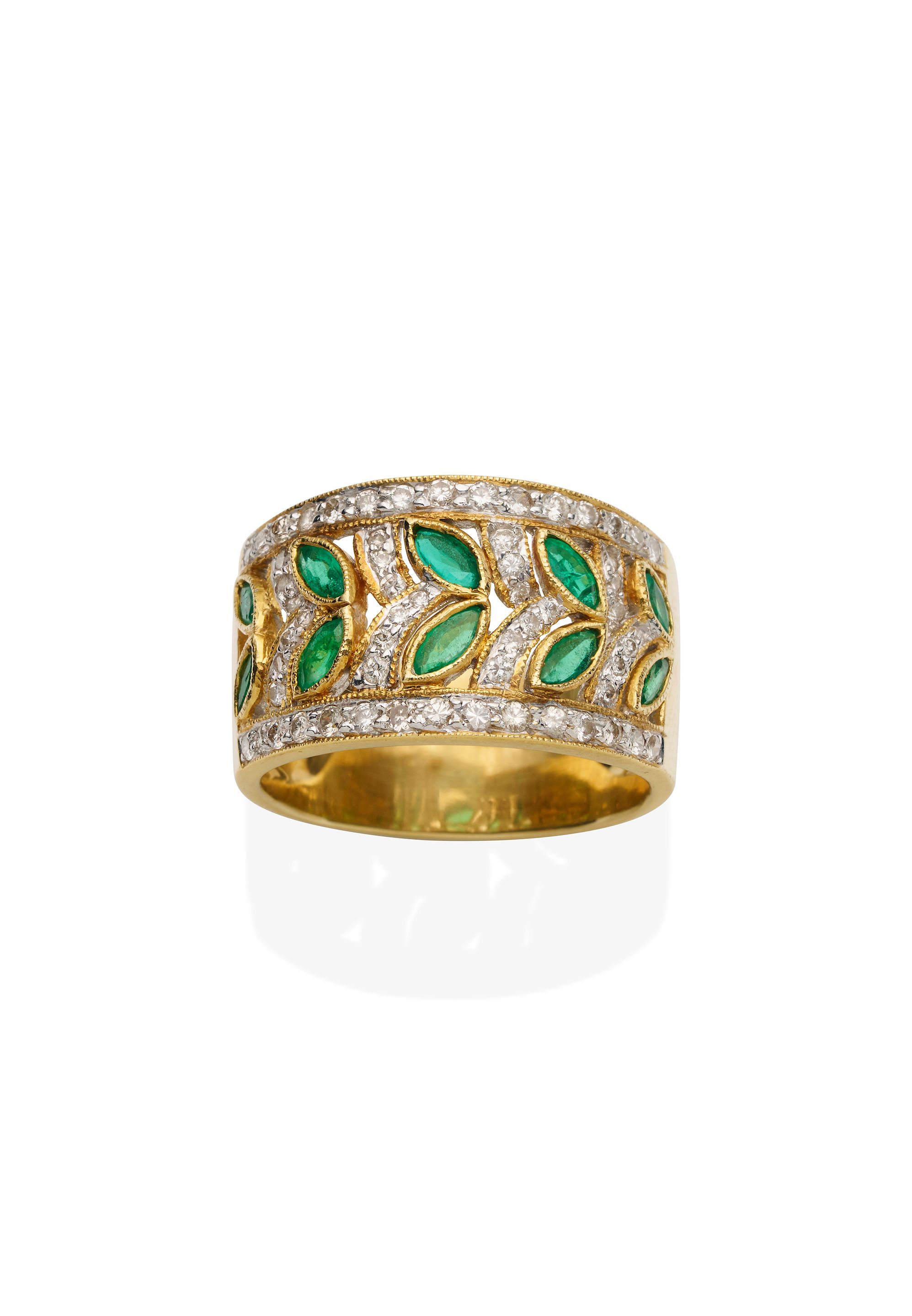 DIAMOND AND EMERALD RING