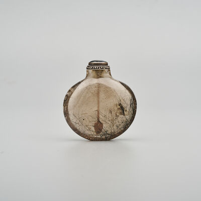 A HAIR CRYSTYAL SNUFF BOTTLE 19th century