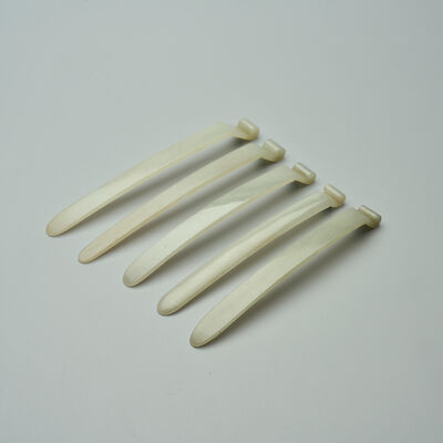 FIVE GREENISH WHITE JADE HAIR PINS, BIANFANG Qing Dynasty (5)