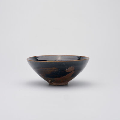A BLACK-GLAZED BOWL Probably Shanxi, 12th/13th century