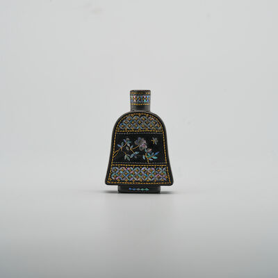 A LAC BURGAUTE BELL SHAPED 'FLORAL' SNUFF BOTTLE 19th century