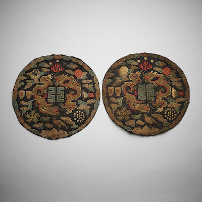 A PAIR OF MIDNIGHT-BLUE-GROUND EMBROIDERED PRESIDENT'S ROUNDELS WITH TWELVE SYMBOLS OF SOVEREIGNTY Circa 1914 (2)