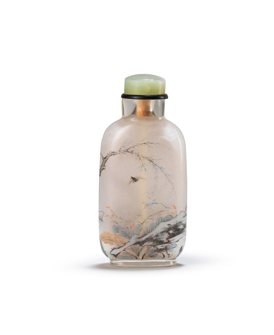 An inside-painted glass snuff bottle Signed Zhou Leyuan, cyclically dated renchen year corresponding to 1892 (2)