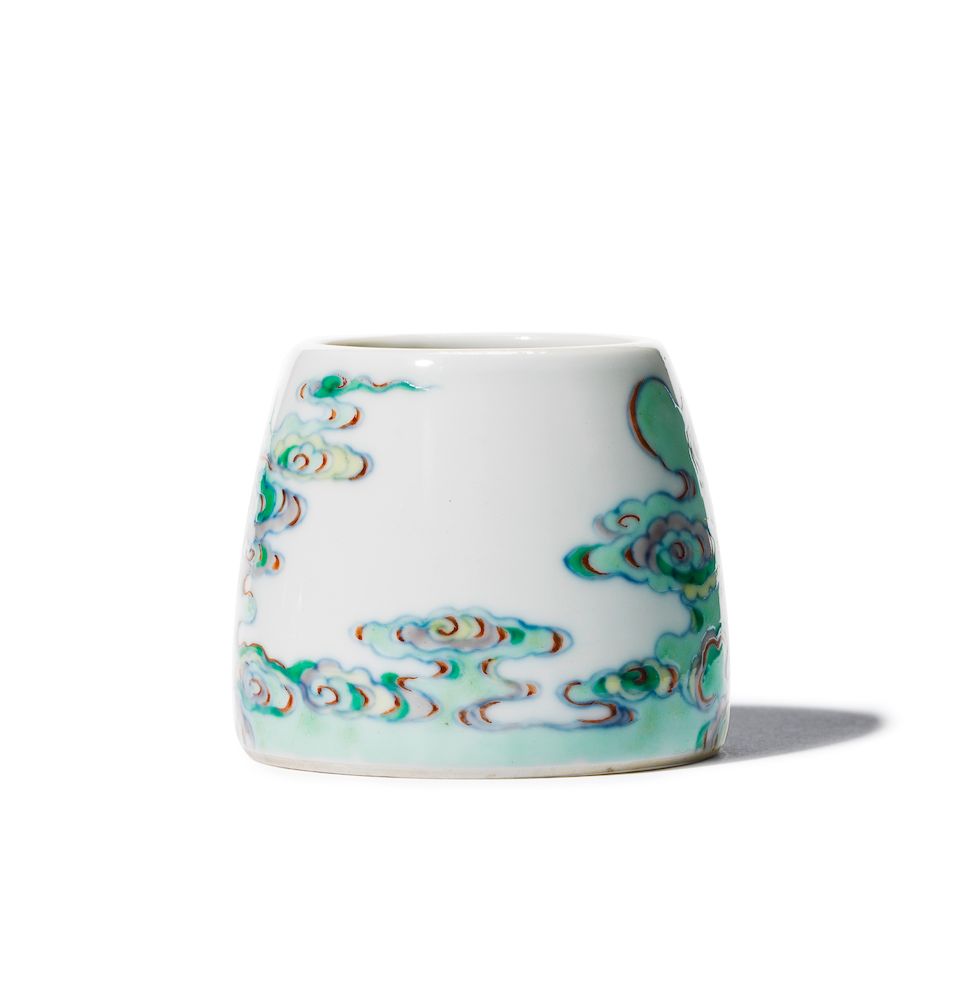 A pair of exceptionally rare Imperial doucai waterpots Yongzheng six-character marks and of the period (4)