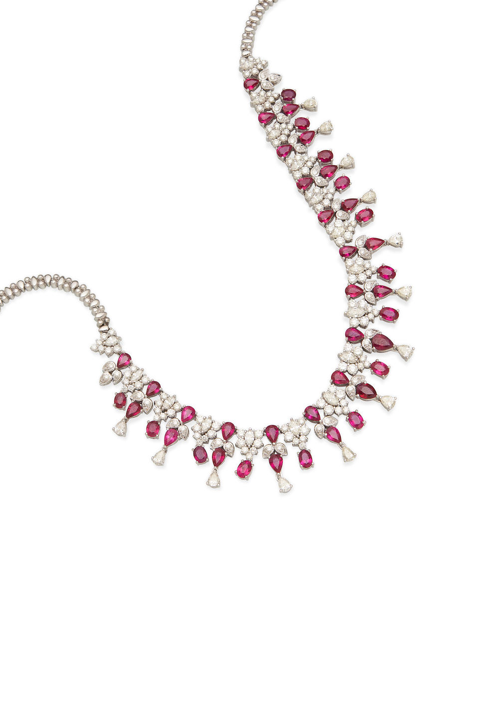 A SPLENDID RUBY AND DIAMOND NECKLACE