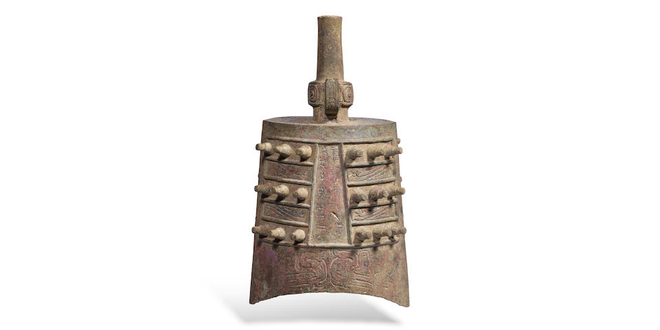 AN ARCHAIC BRONZE RITUAL BELL, YONGZHONG Late Western Zhou Dynasty (2)