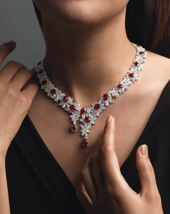 IMPORTANT RUBY AND DIAMOND NECKLACE image 10