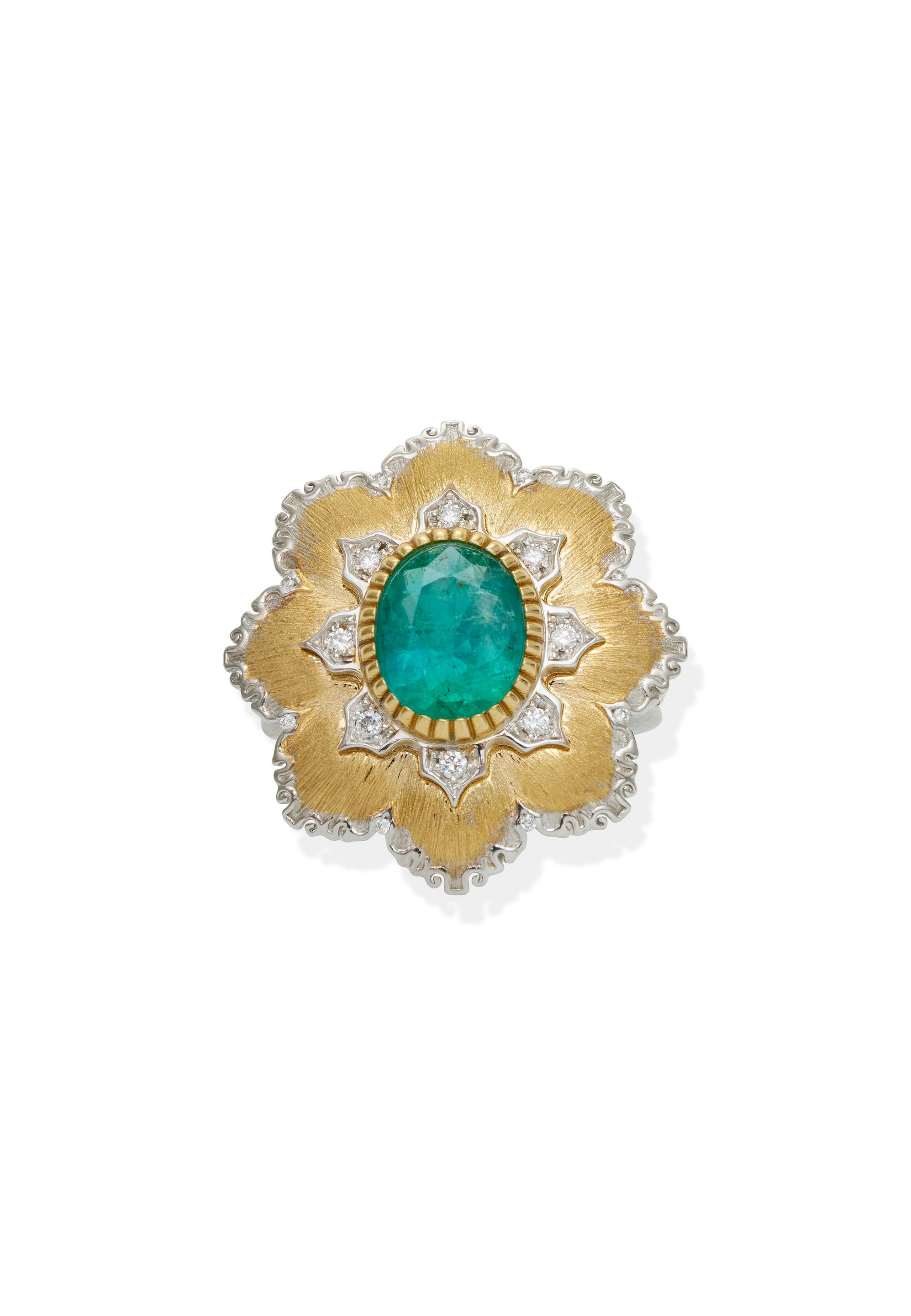 EMERALD AND DIAMOND RING