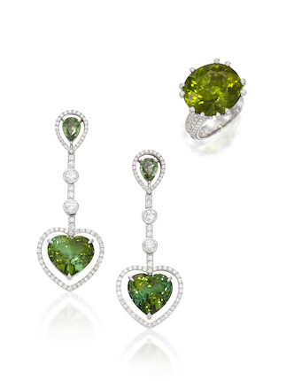 PERIDOT AND DIAMOND RING, AND PAIR OF GEM-SET AND DIAMOND EARRING (2) image 1
