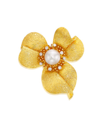 CULTURED PEARL AND DIAMOND 'FLOWER' BROOCH image 1