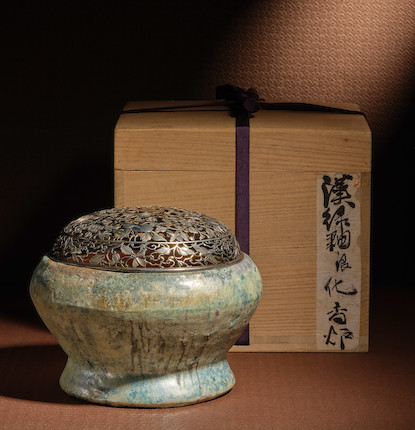 A GREEN-GLAZED JAR Han Dynasty or later image 1