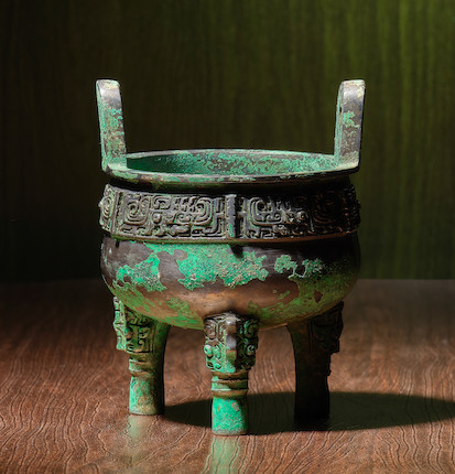 A RARE AND SMALL BRONZE 'TAOTIE' INCENSE BURNER, DING Song/Ming Dynasty image 2