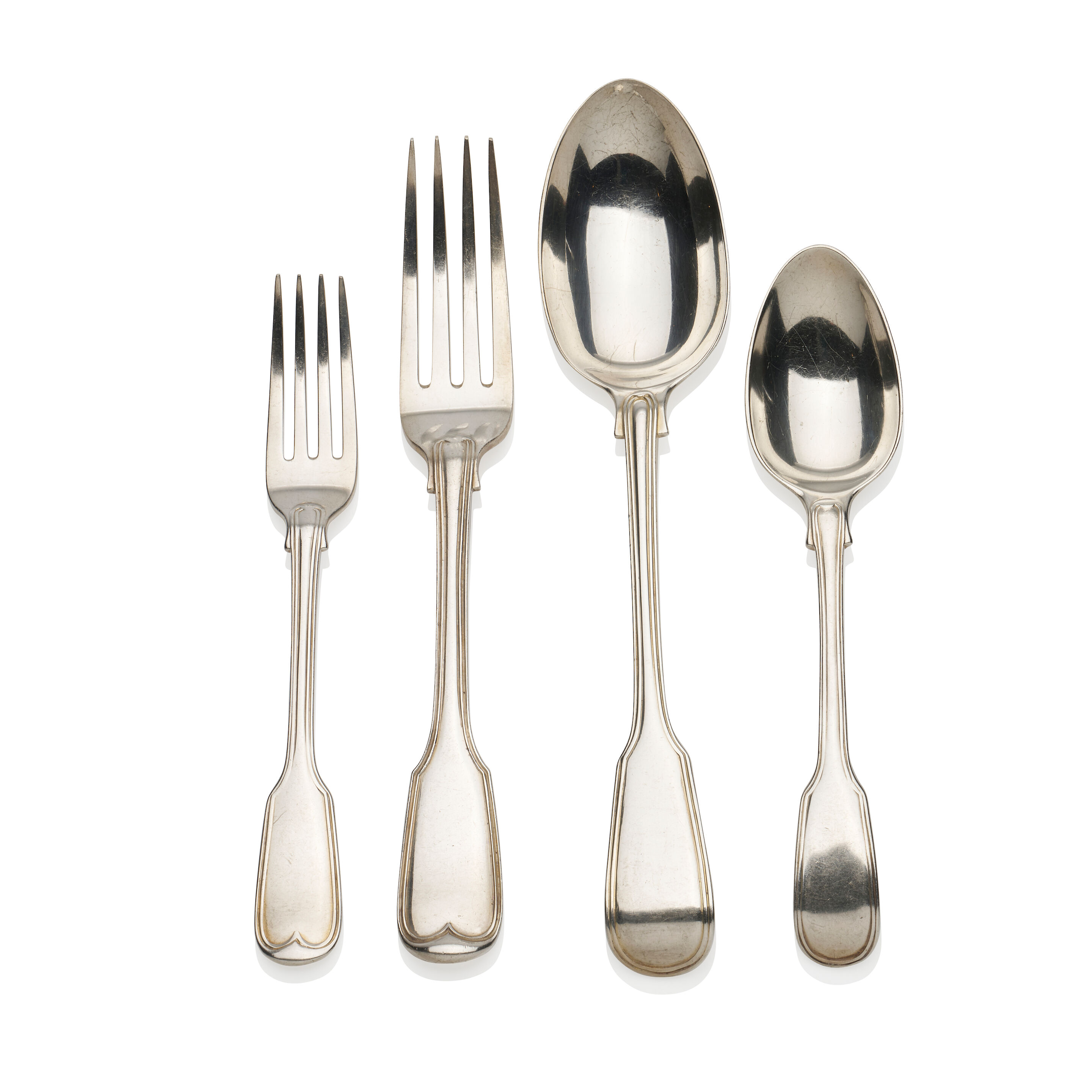 A collection of fiddle and thread cutlery (31)