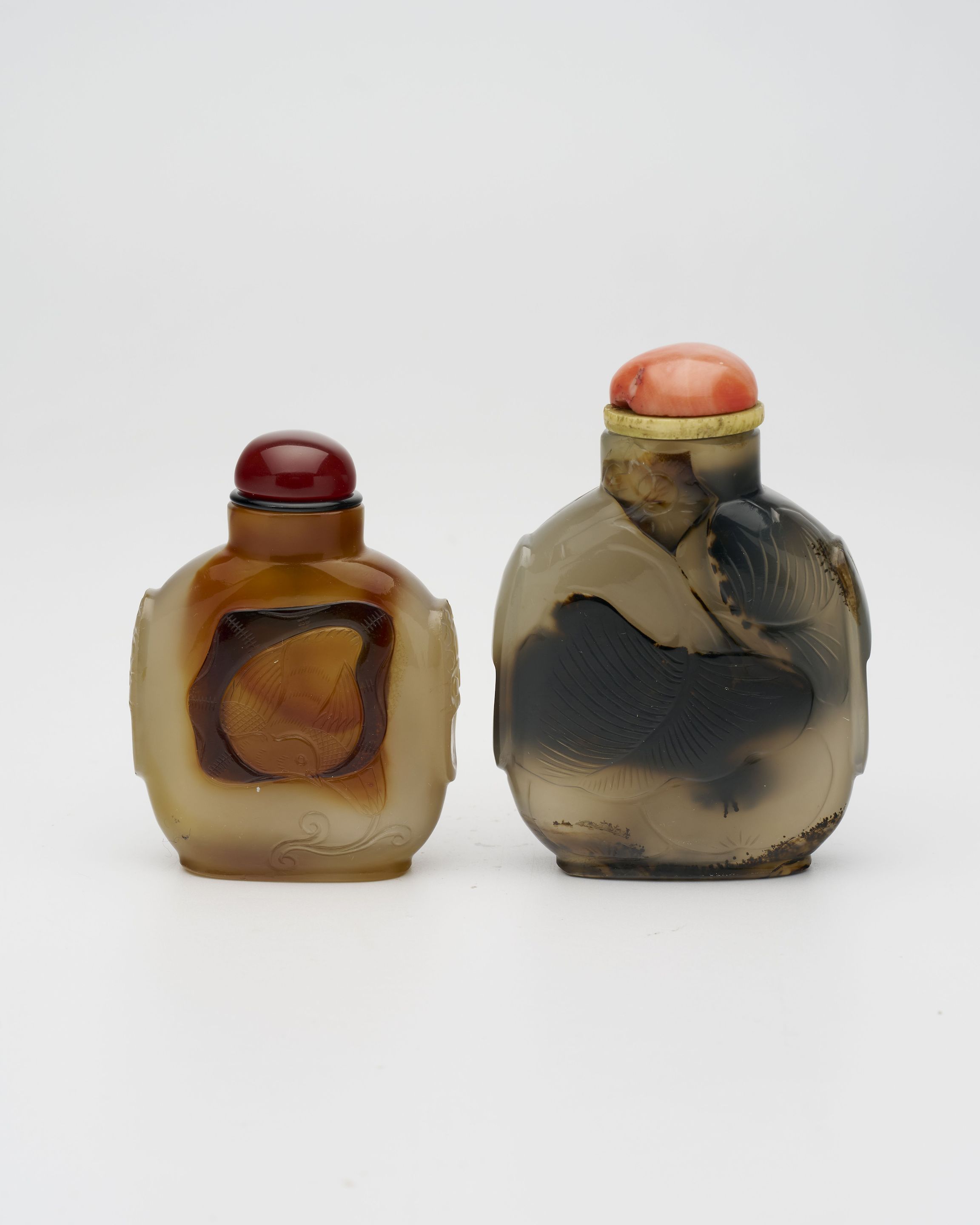 TWO SHADOW AGATE SNUFF BOTTLES 19th century