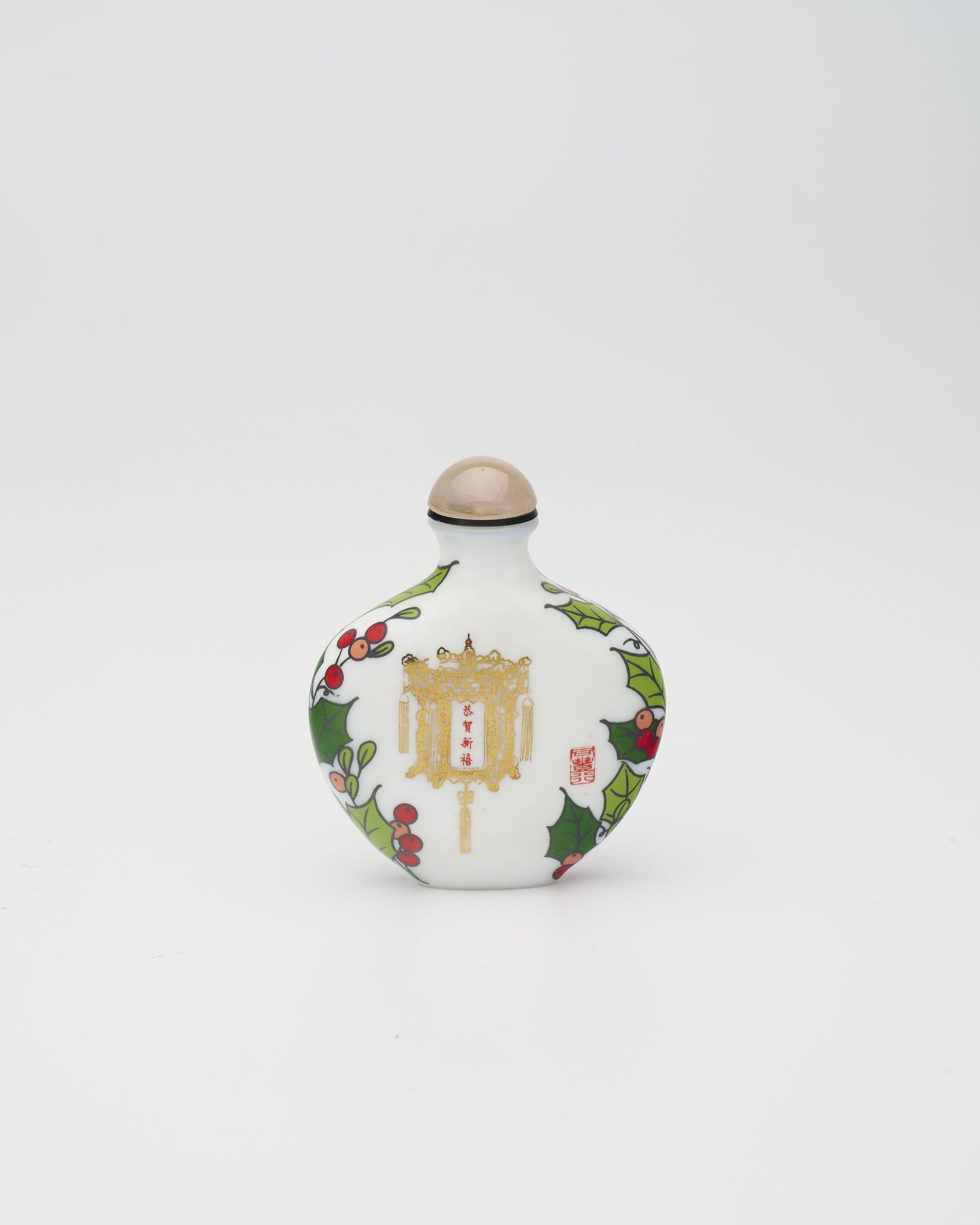 A PRINTED 'SEASON'S GREETINGS' SNUFF BOTTLE FOR THE INTERNATIONAL SNUFF BOTTLE SOCIETY Modern
